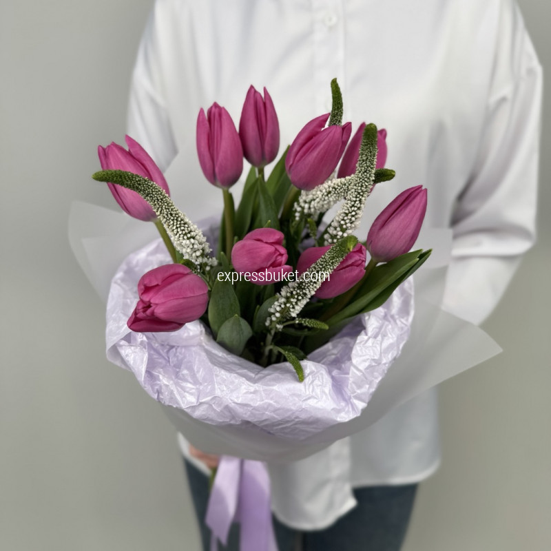 Тёплый март