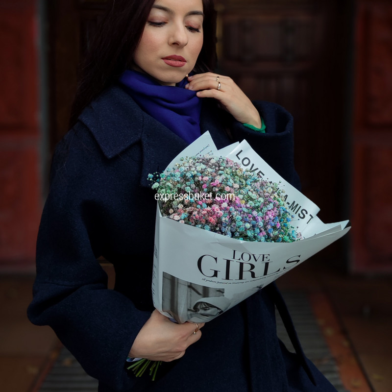 Букет из 7 радужных гипсофил